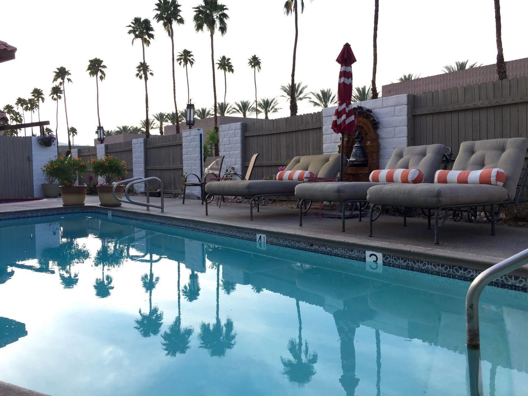 Hotel Palms Palm Desert Exterior foto